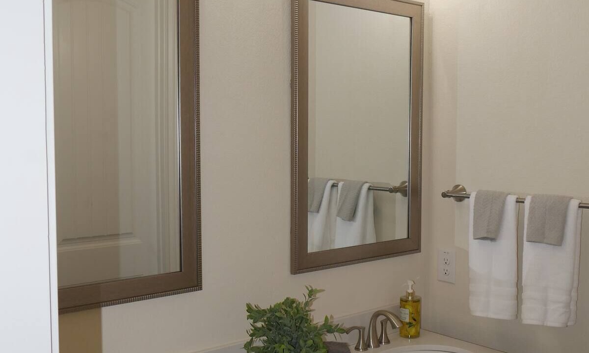Photo of Bathroom in Highland Lake Estates