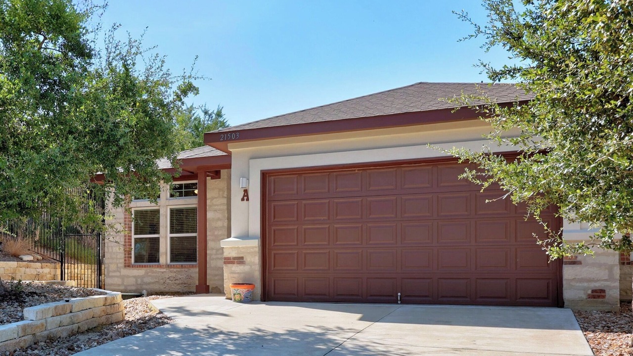 Photo of Outdoor in Highland Lake Estates