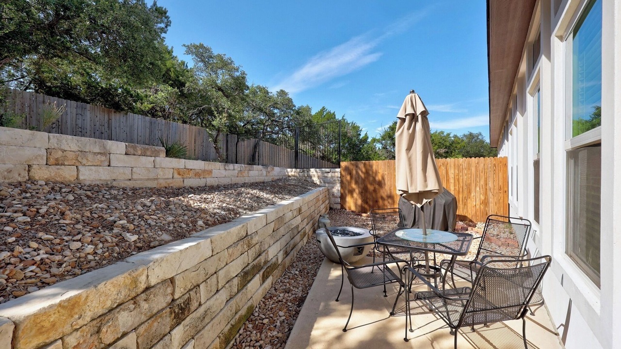 Photo of Outdoor in Highland Lake Estates
