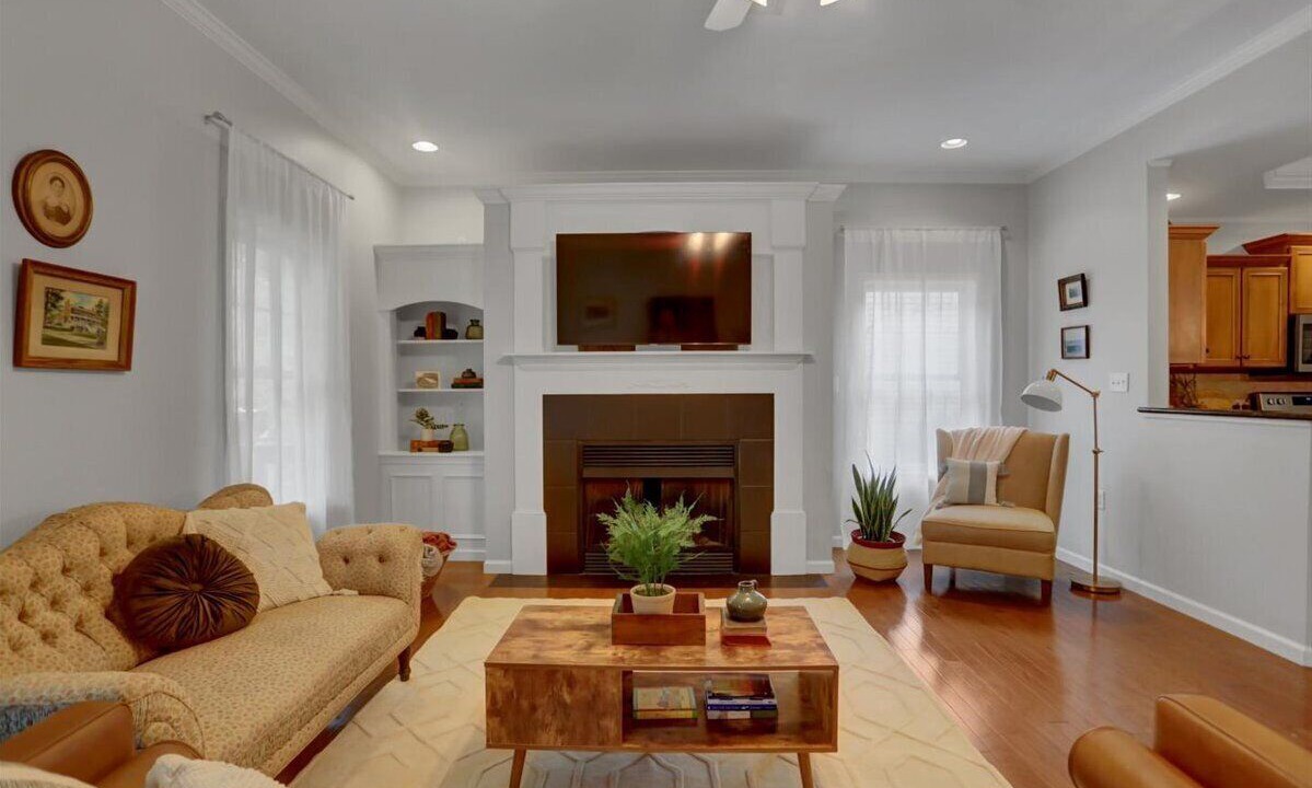 Photo of Livingroom in Chambersburg