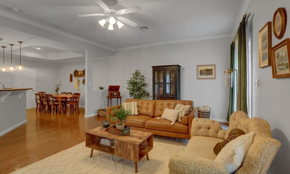 Photo of Livingroom in Chambersburg
