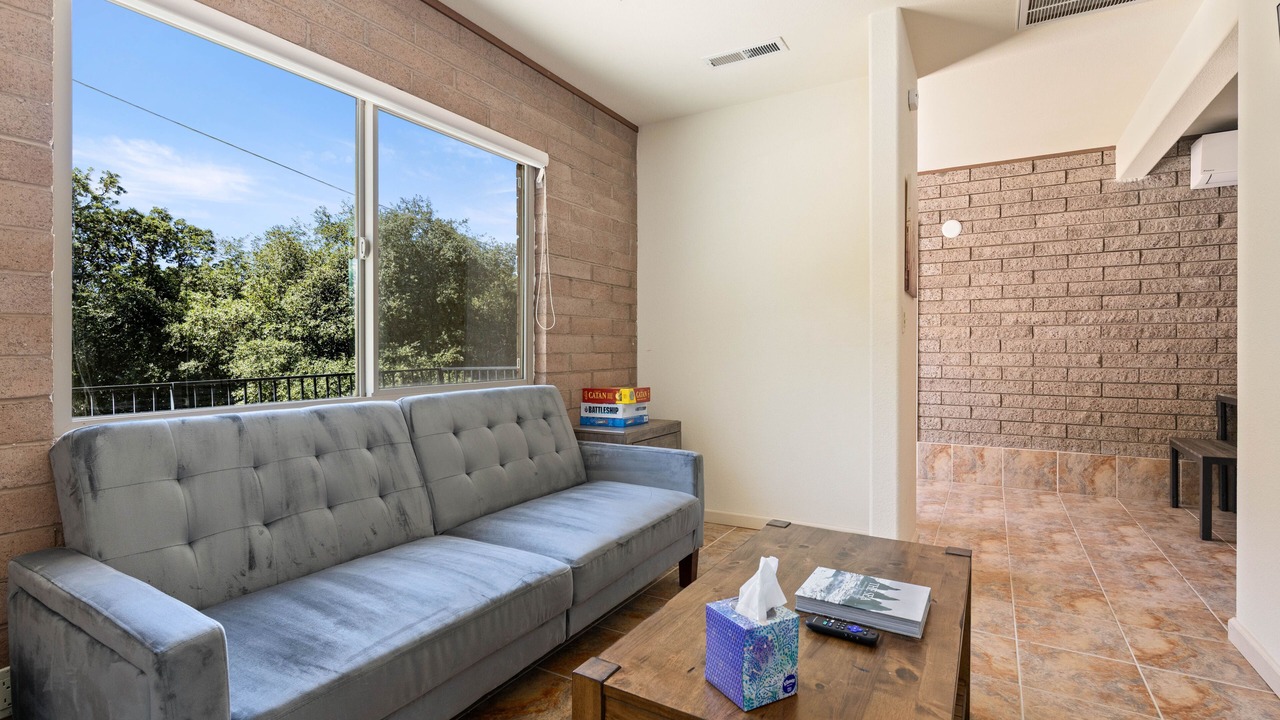 Photo of Livingroom in Wilbur Springs