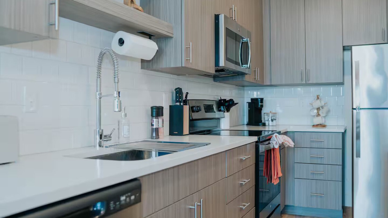 Photo of Kitchen in People's Freeway