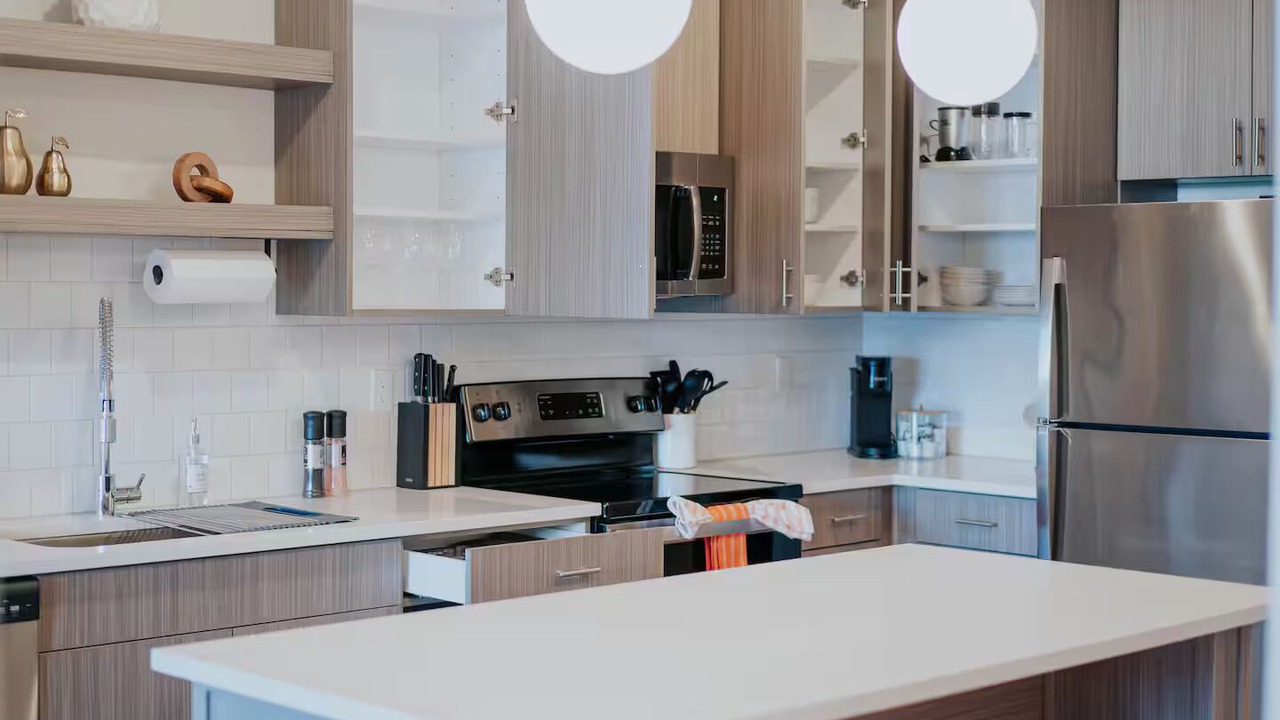 Photo of Kitchen in People's Freeway
