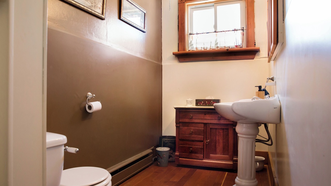 Photo of Bathroom in Godmanchester