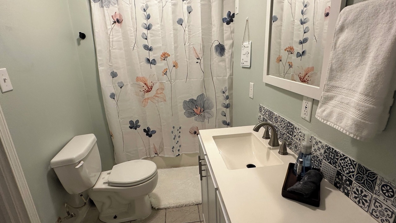 Photo of Bathroom in Van Buren