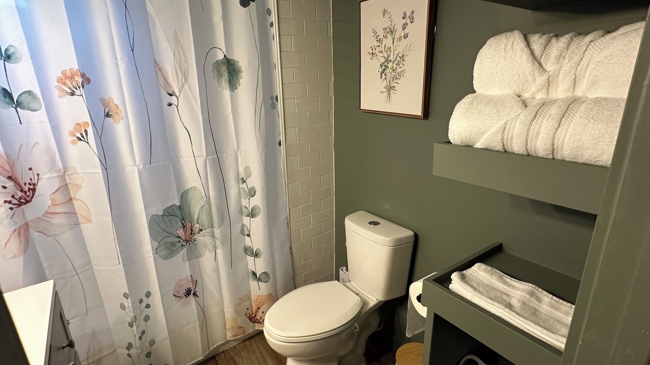 Photo of Bathroom in Van Buren