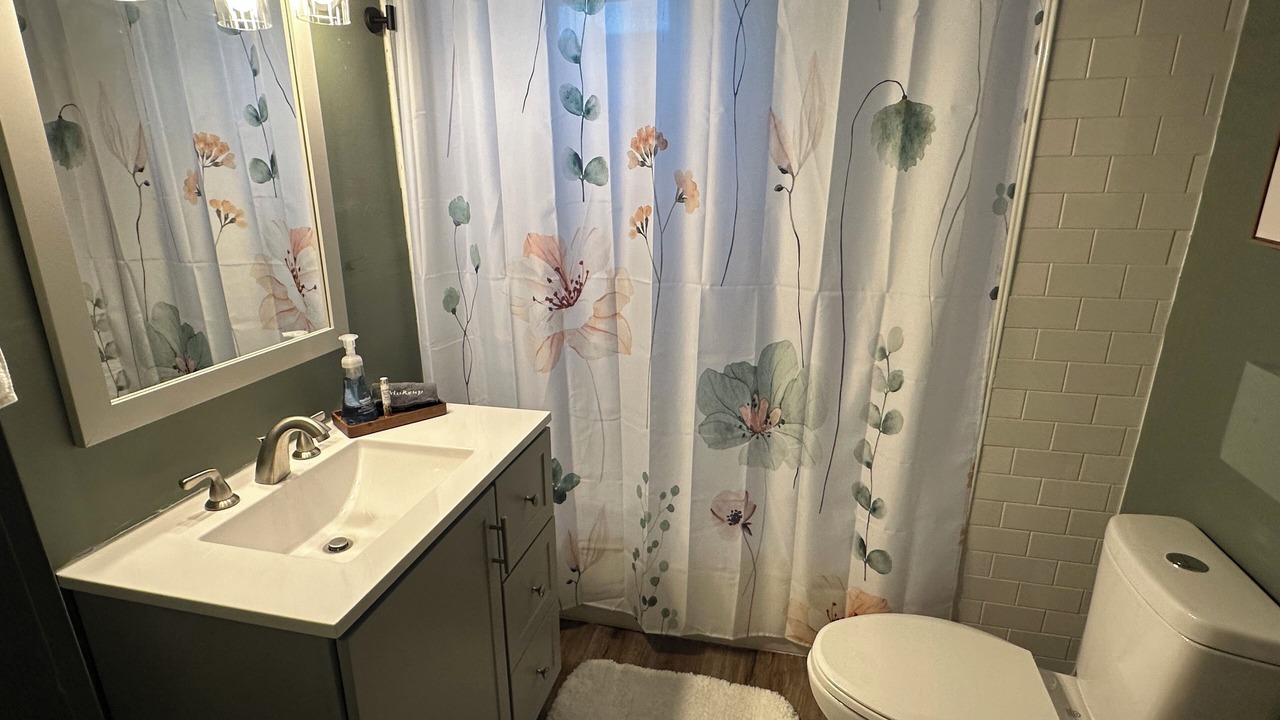 Photo of Bathroom in Van Buren
