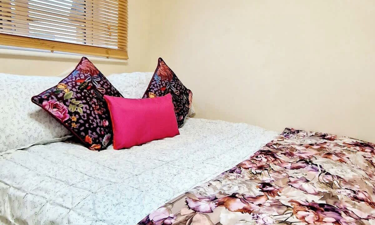 Photo of Bedroom in Aveley