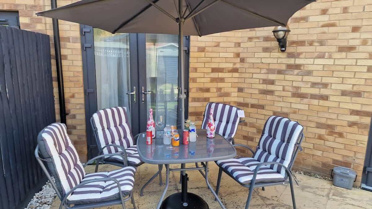 Photo of Others in Aveley