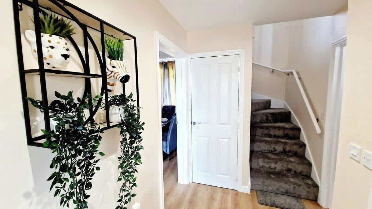 Photo of Others in Aveley