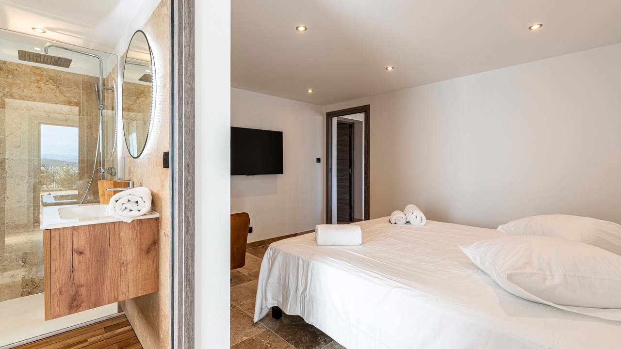 Photo of Bedroom in Verghia