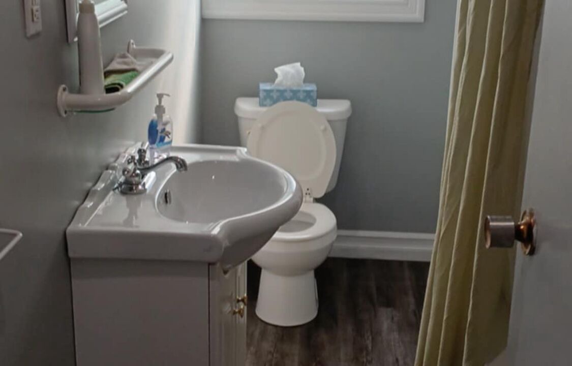 Photo of Bathroom in St. Alban's