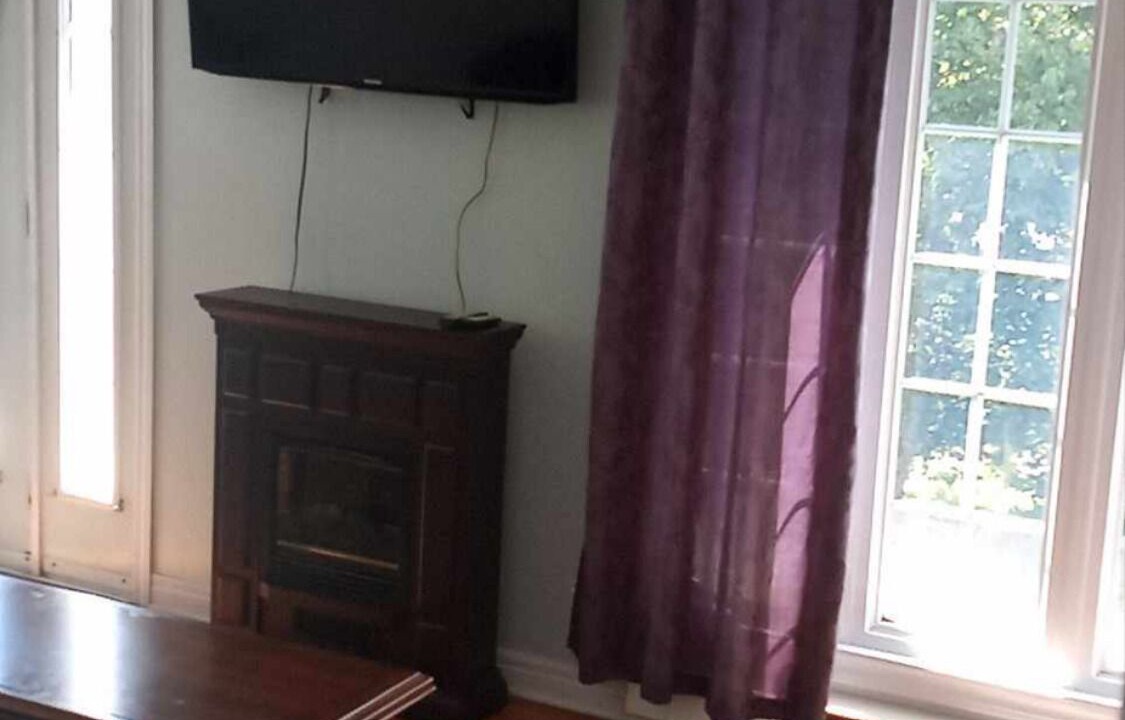 Photo of Livingroom in St. Alban's