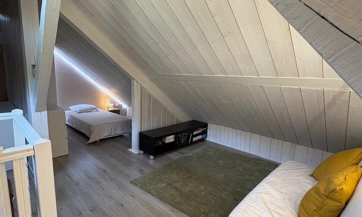 Photo of Bedroom in Saint-Offenge-Dessous