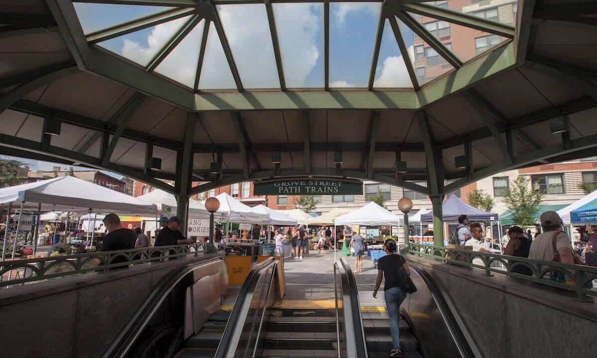 Photo of Others in Harsimus Cove