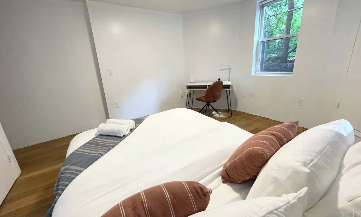Photo of Bedroom in Harsimus Cove