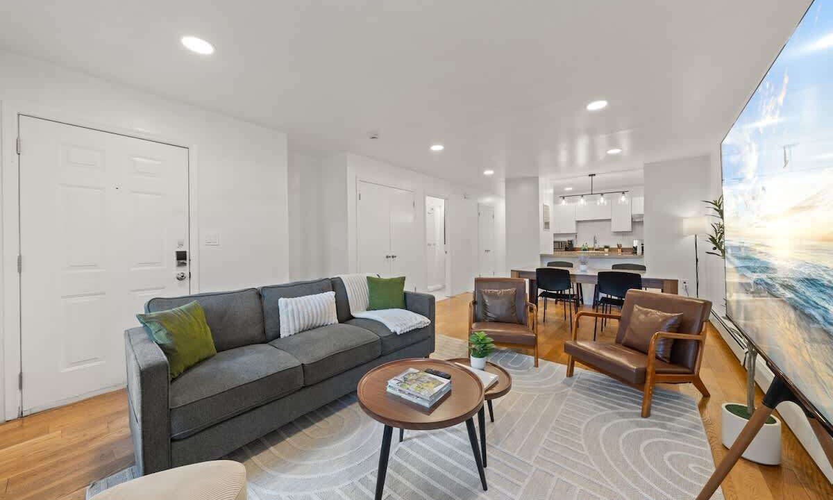 Photo of Livingroom in Harsimus Cove