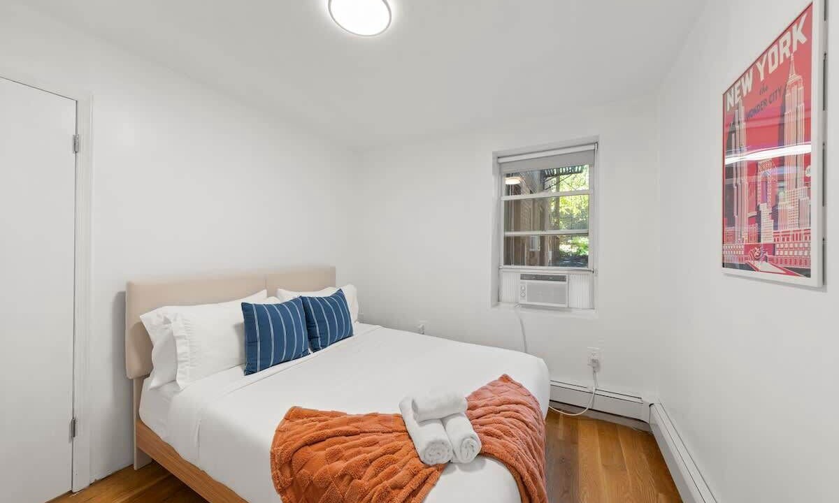 Photo of Bedroom in Harsimus Cove