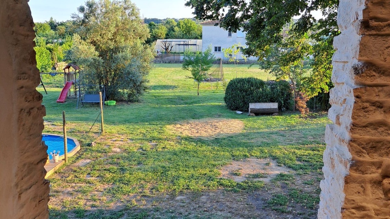 Photo of Outdoor in Ales