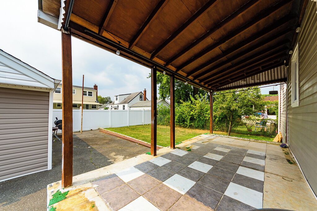 Photo of Outdoor in Floral Park