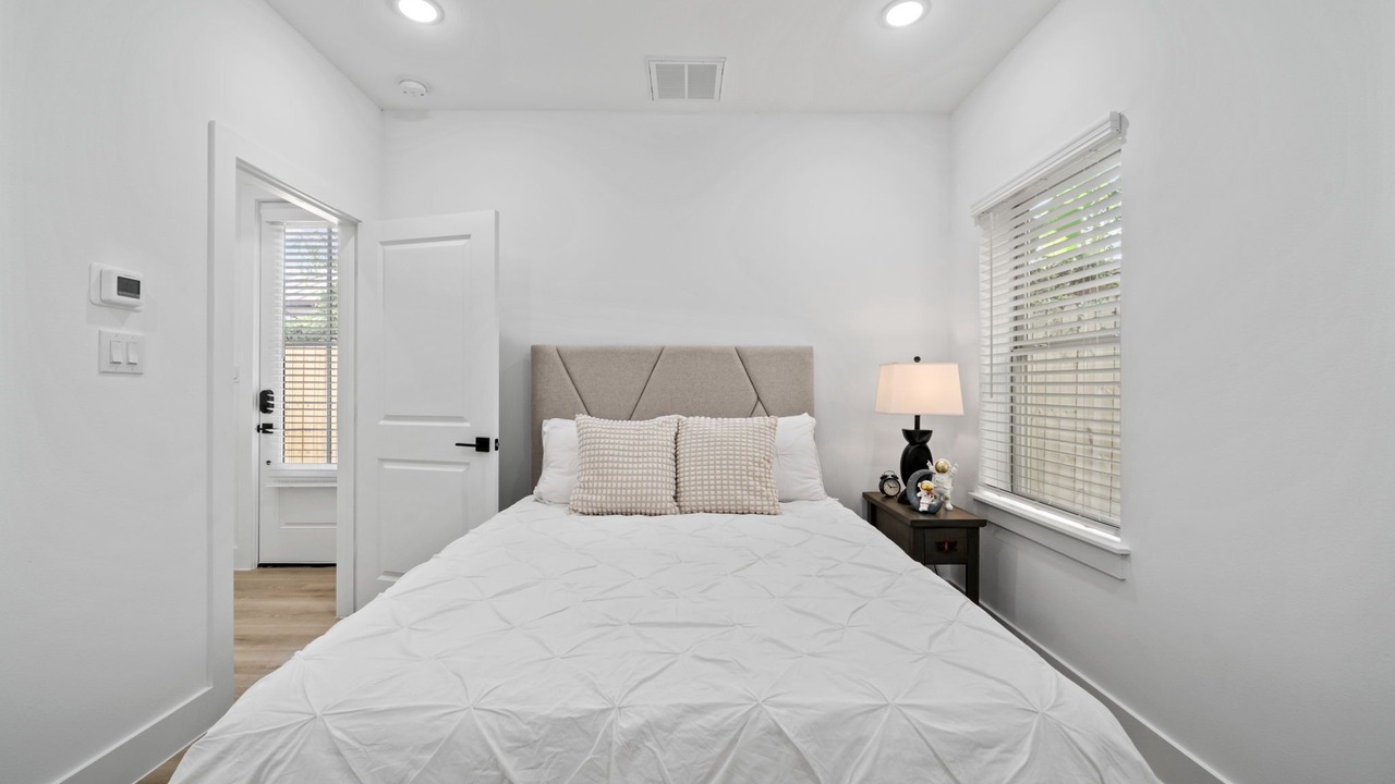 Photo of Bedroom in South Central Houston