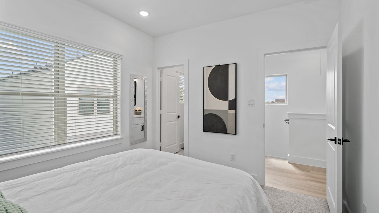 Photo of Bedroom in South Central Houston