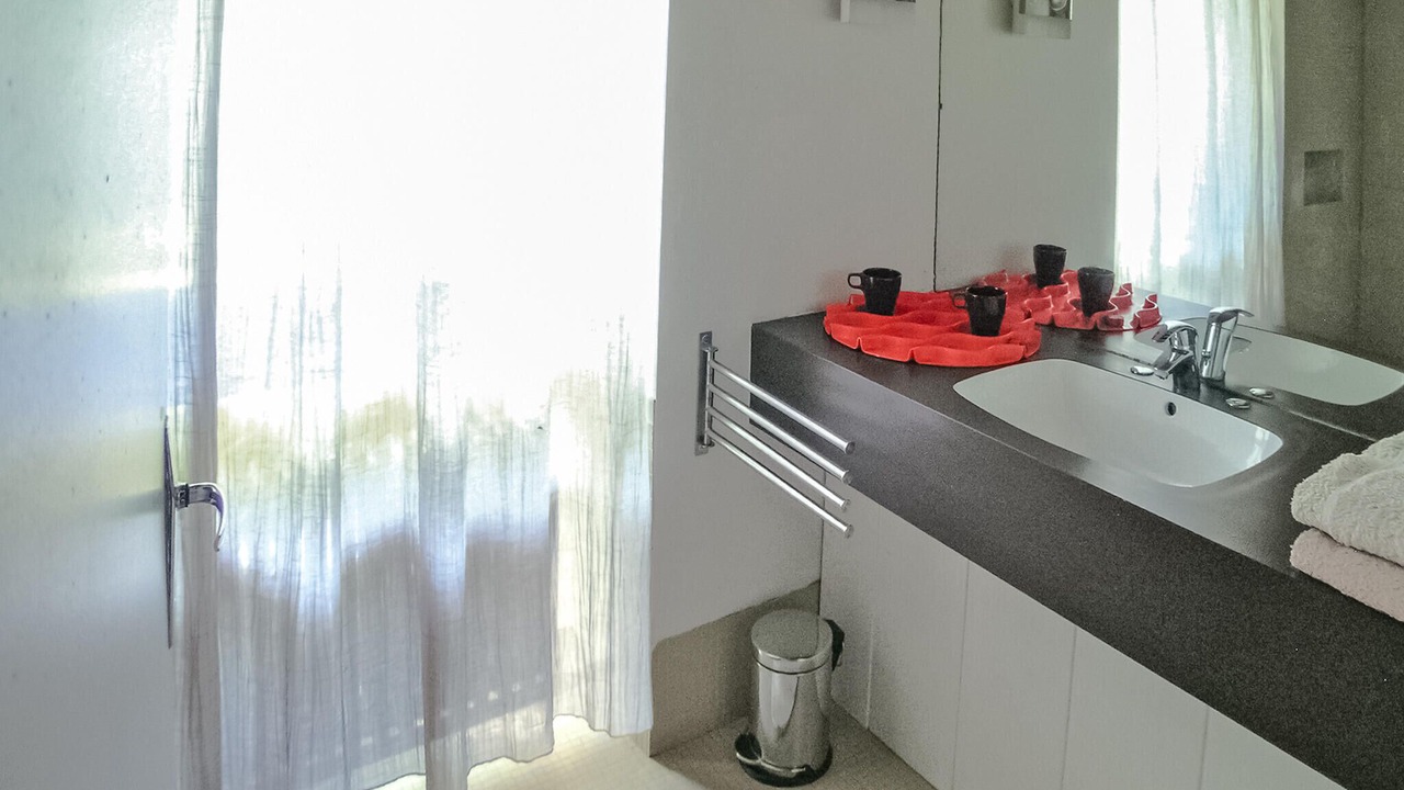 Photo of Bathroom in Saint-Georges-sur-Baulche