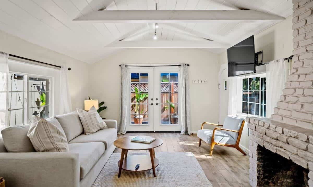 Photo of Bedroom in Northeast Carmel