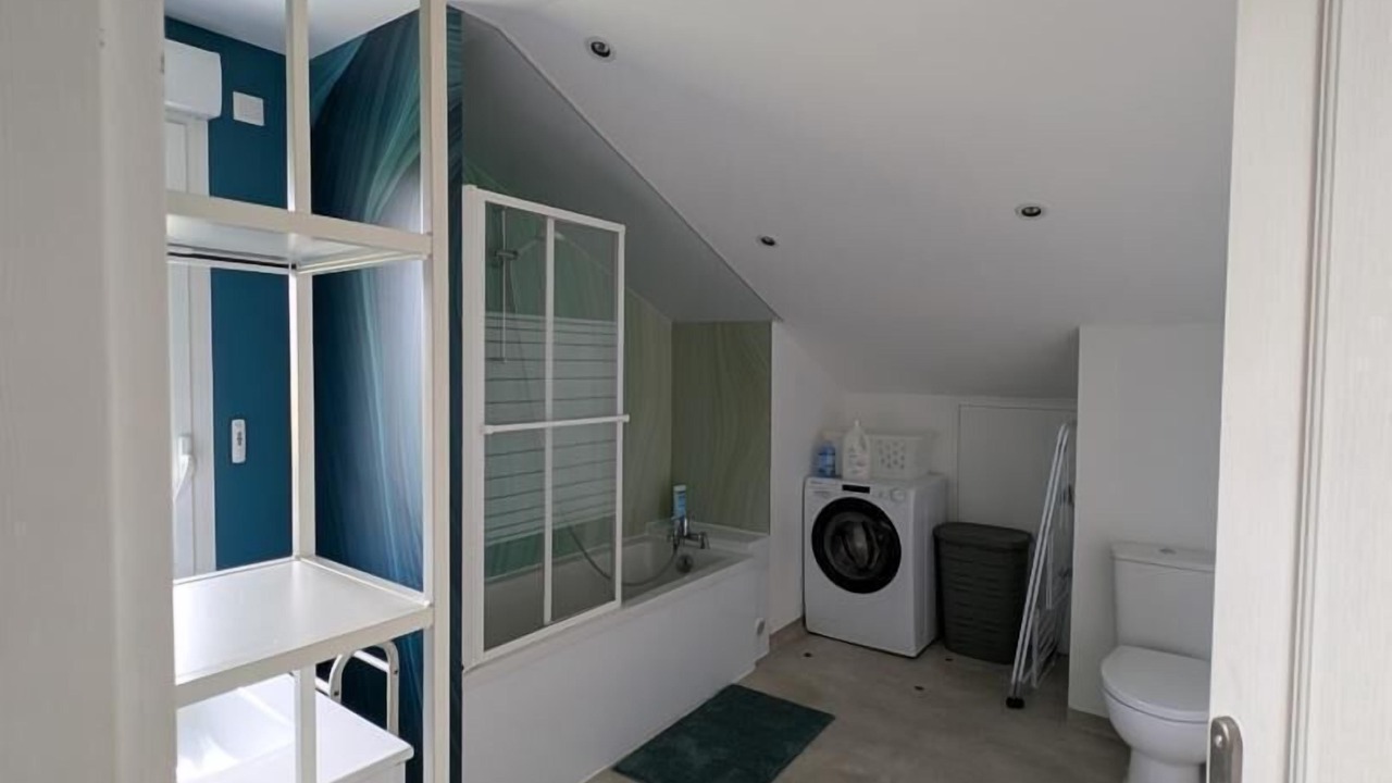 Photo of Others in Echalas