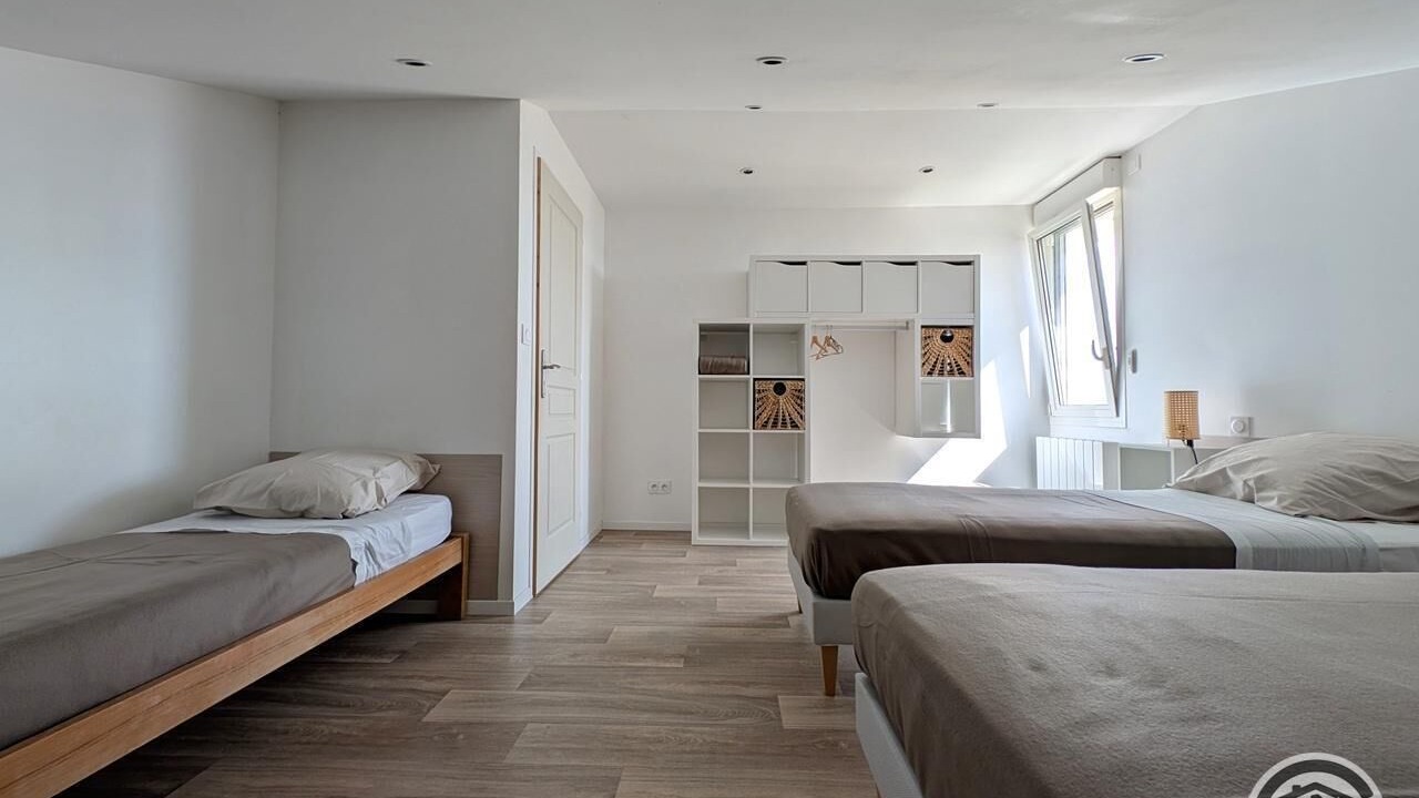 Photo of Bedroom in Echalas