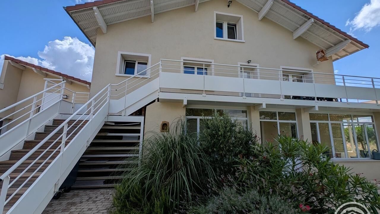 Photo of Outdoor in Echalas