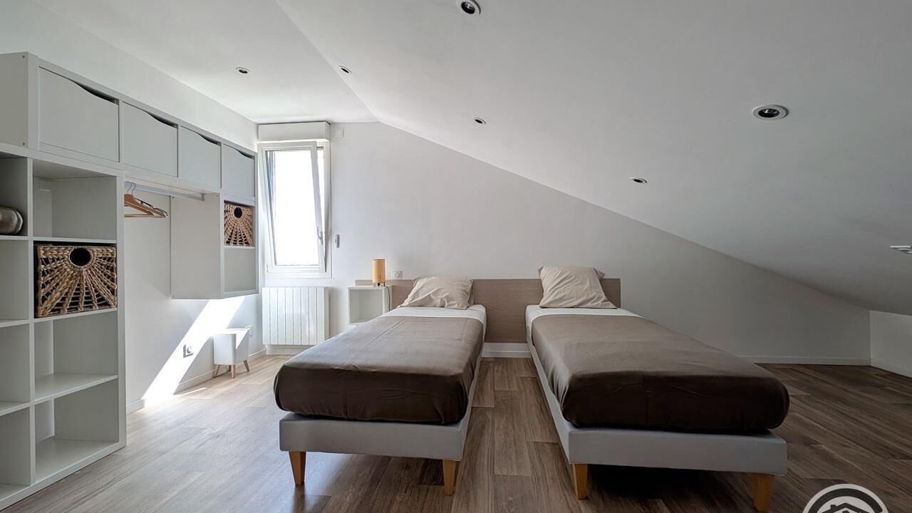 Photo of Bedroom in Echalas