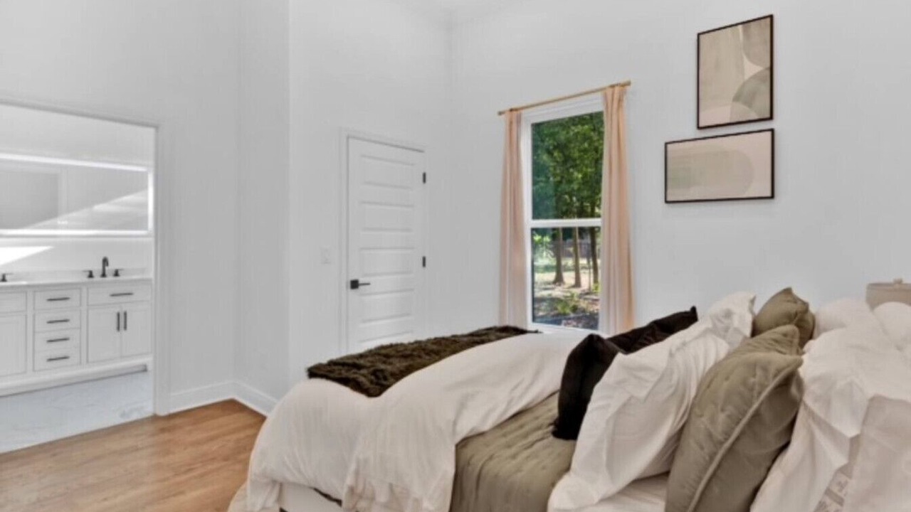Photo of Bedroom in College Park