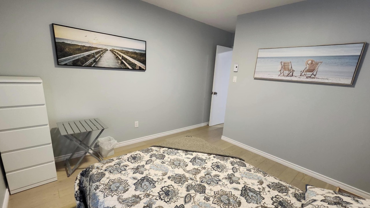 Photo of Bedroom in Sept-Iles