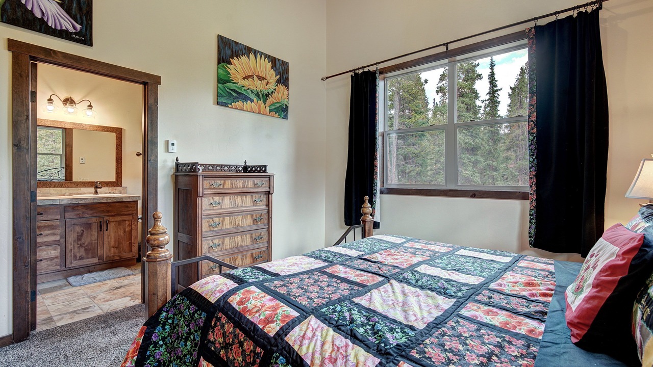 Photo of Bedroom in Breckenridge