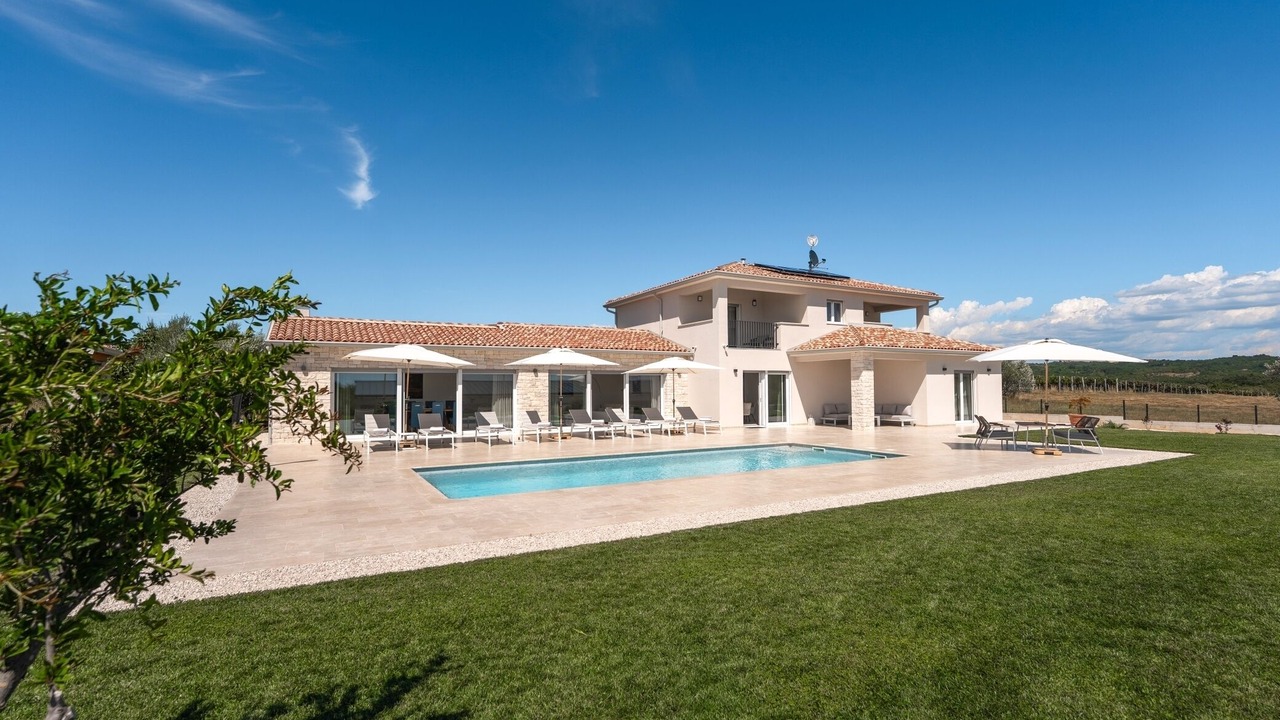 Photo of Outdoor in Kastel