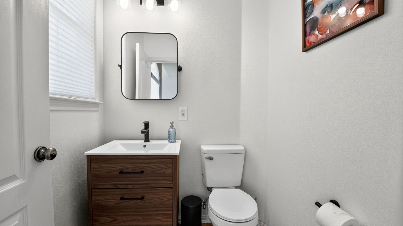 Photo of Bathroom in Highland Lake Estates