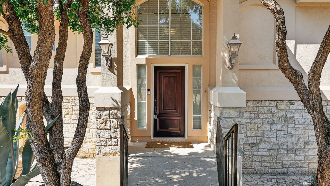 Photo of Outdoor in Highland Lake Estates
