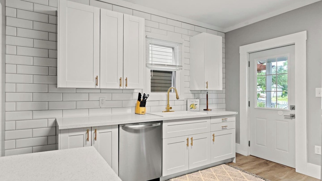 Photo of Kitchen in West Central