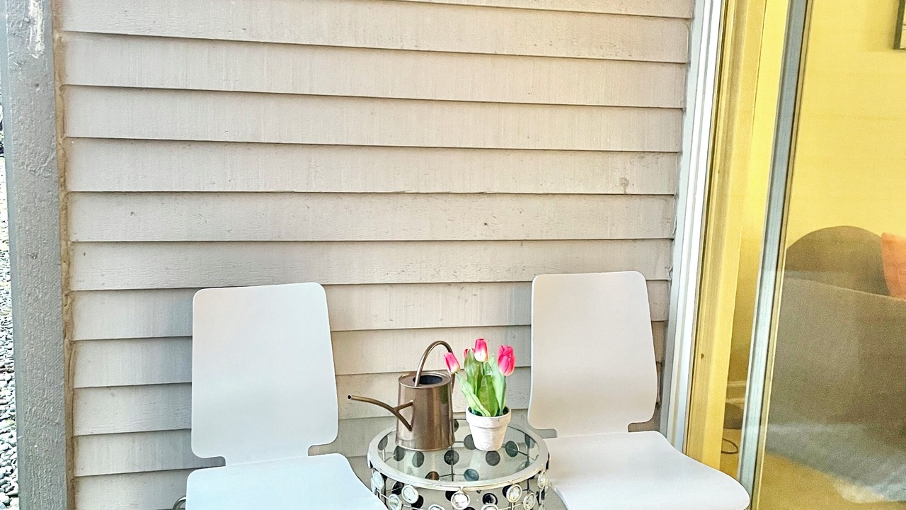 Photo of Patio Balcony in Bridle Trails