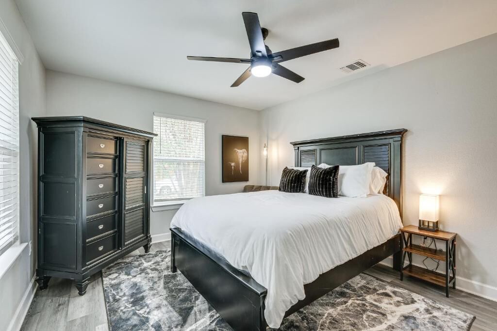 Photo of Bedroom in Brenham