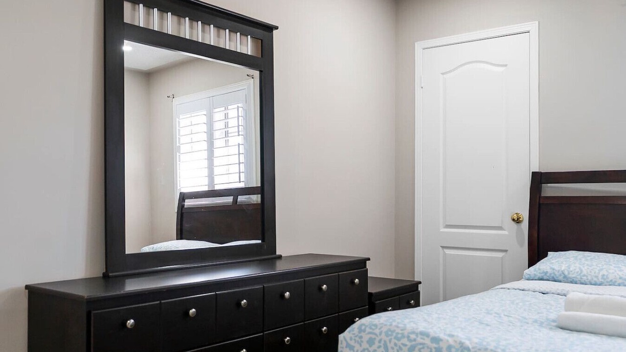 Photo of Bedroom in Churchill Meadows