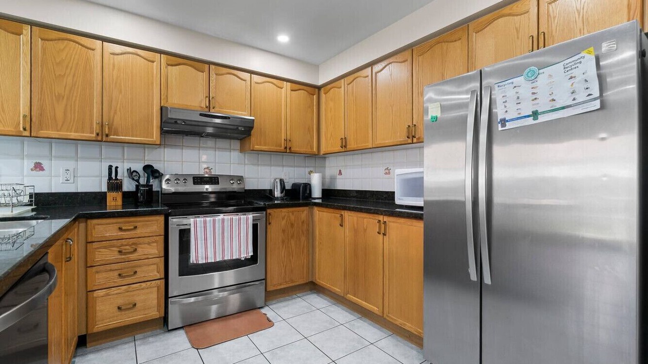 Photo of Kitchen in Churchill Meadows