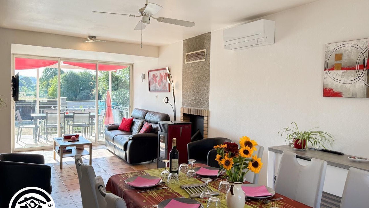 Photo of Others in Pradines