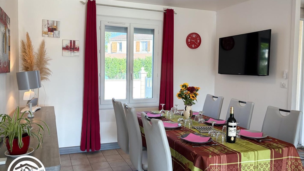 Photo of Others in Pradines