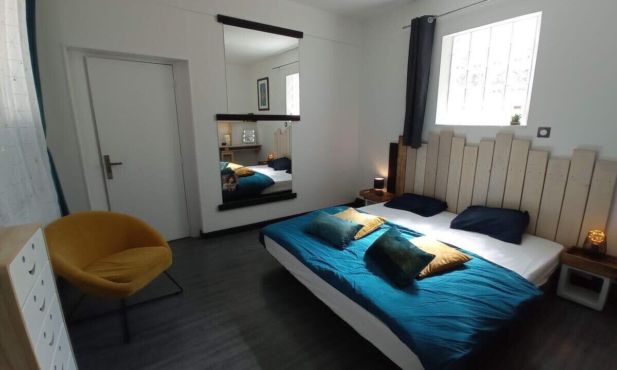 Photo of Bedroom in Chalons-en-Champagne