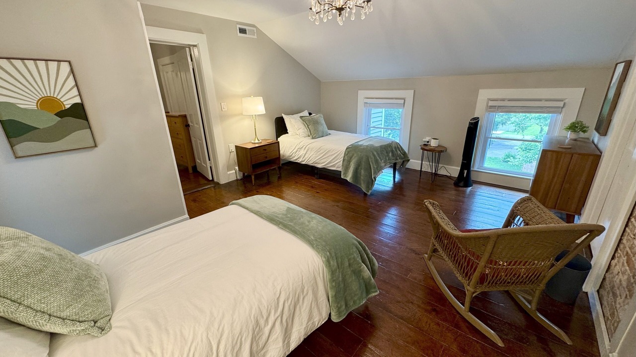 Photo of Bedroom in Oswego