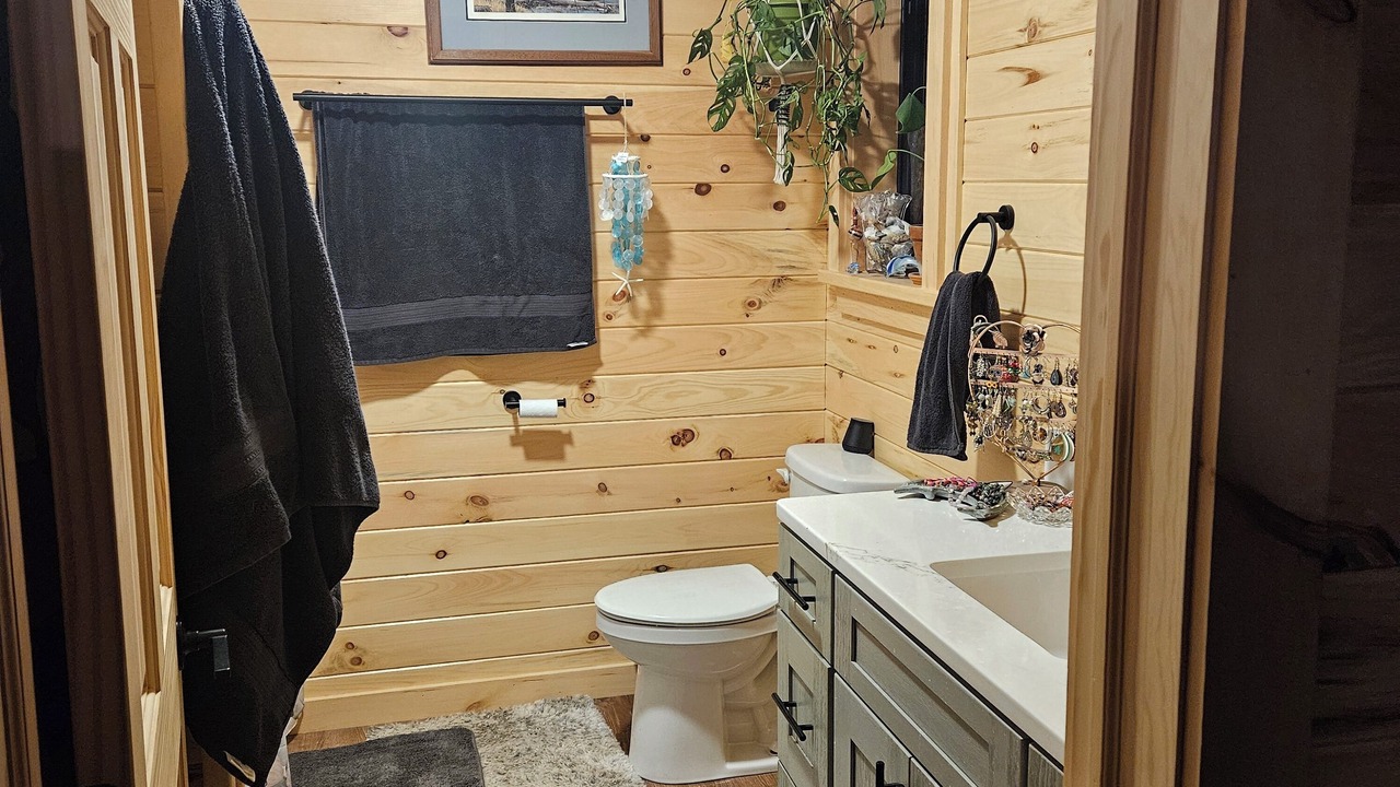 Photo of Bathroom in Lakewood