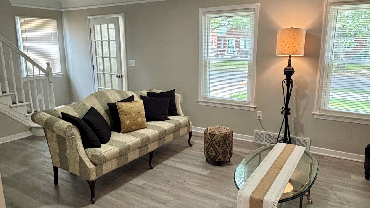 Photo of Livingroom in Detroit